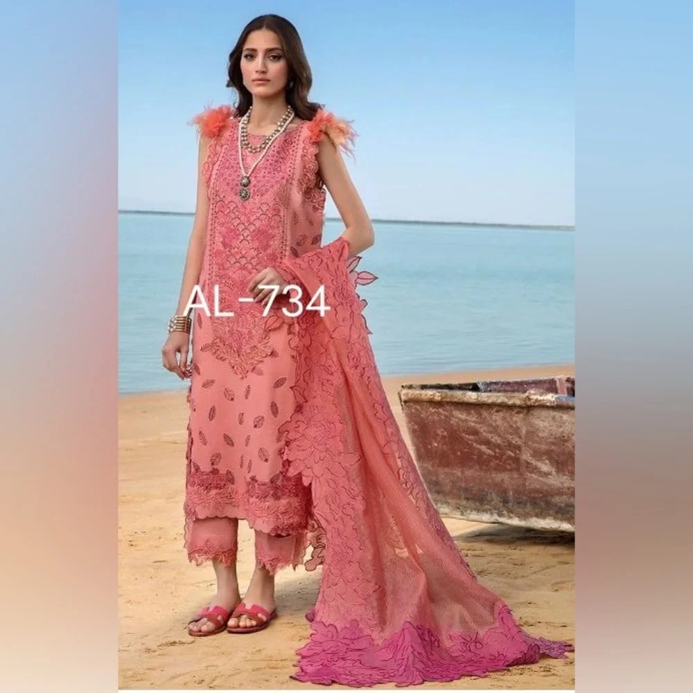 Pakistani dresses - Picture 10 of 11